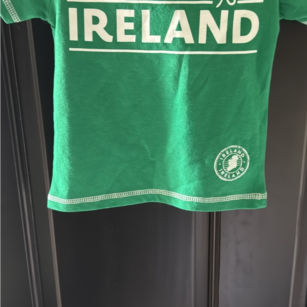 Vibrant Green Ireland Short Sleeve Tee